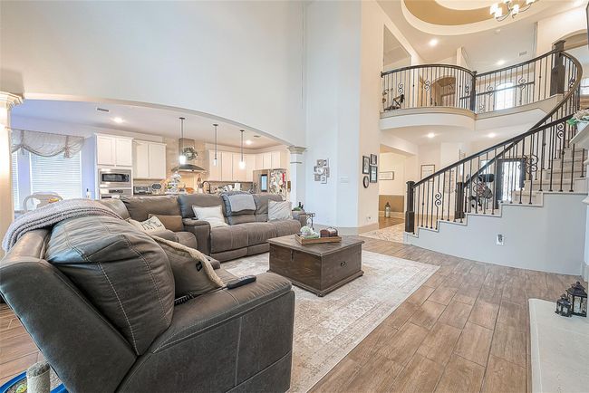3911 Avalon Ridge Dr, House other with 4 bedrooms, 4 bathrooms and 2 parking in Spring TX | Image 9
