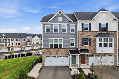 102 Lupine Dr, Mars, PA, 16046-4120 | Card Image