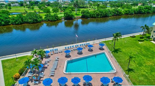 apt-104-18 Colonial Club Dr, Boynton Beach, FL, 33435-8424 | Card Image