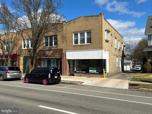 1213 Darby Rd, HAVERTOWN, PA, 19083-3807 | Card Image