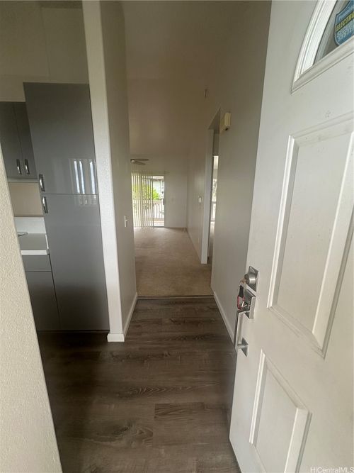 apt-f202-94-510 Lumiaina St, Waipahu, HI, 96797-5723 | Card Image