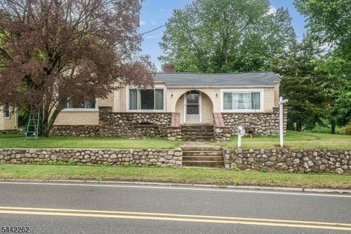 2 Hicks Ave, Newton, NJ, 07860-2606 | Card Image