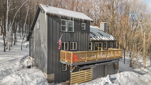 1990 E Mountain Rd, Killington, VT, 05751 | Card Image