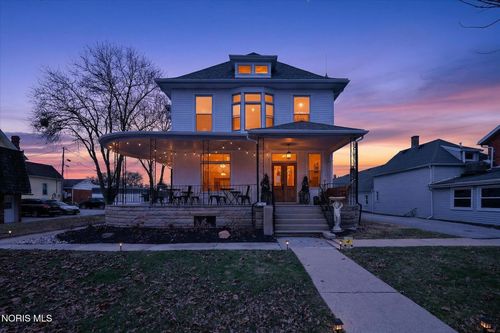 325 Main St, Bowling Green, OH, 43402-2424 | Card Image