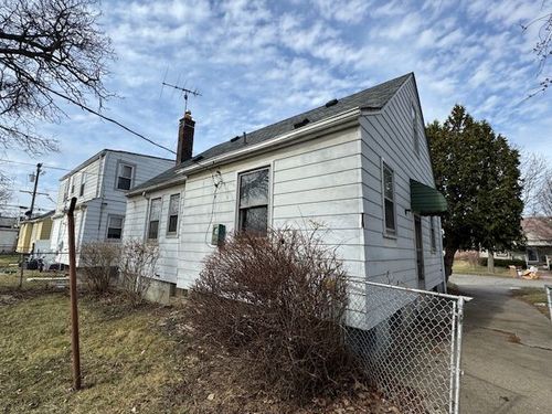551 Campbell St, River Rouge, MI, 48218-1065 | Card Image