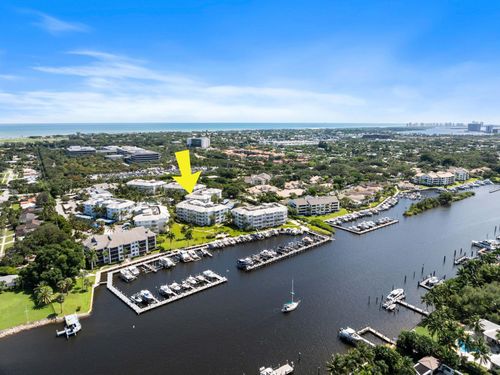 832 Bay Colony Dr S, Juno Beach, FL, 33408-2186 | Card Image