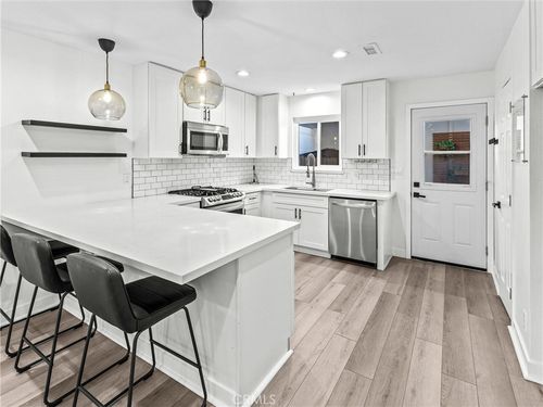 9848 Argyle Dr, Huntington Beach, CA, 92646 | Card Image