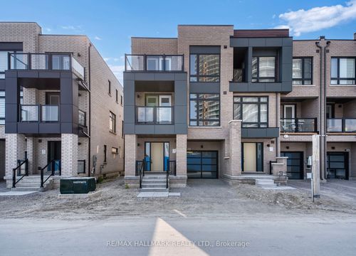 26 Dandara Gate, Woodbridge, ON, L4L1V8 | Card Image