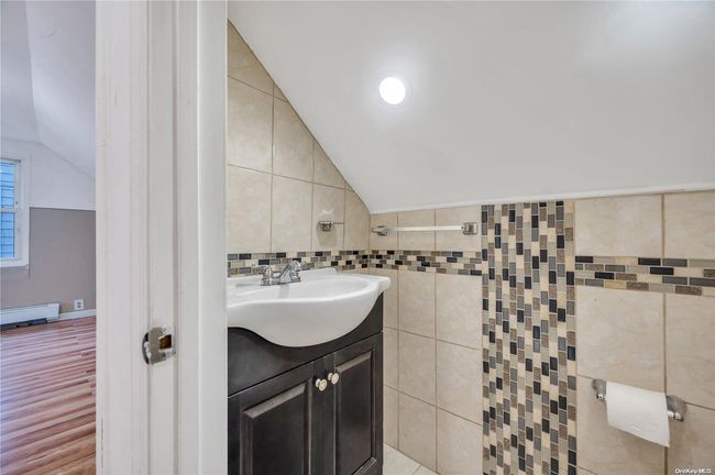 25 N Montgomery St, House other with 4 bedrooms, 2 bathrooms and null parking in Valley Stream NY | Image 23