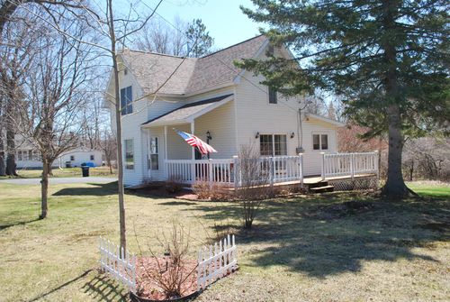 203 W Polk St, Crandon, WI, 54520-1443 | Card Image