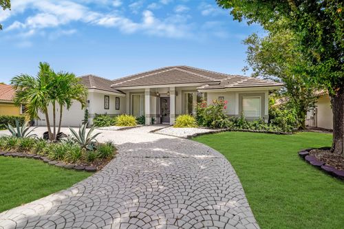 12499 Classic Dr, Coral Springs, FL, 33071-7730 | Card Image
