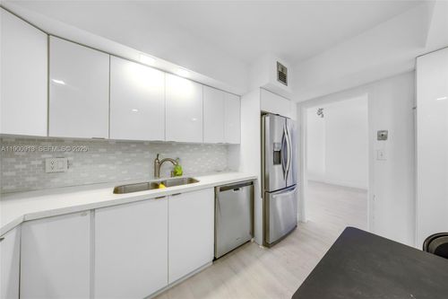 apt-1416-400 Kings Point Dr, Sunny Isles Beach, FL, 33160-4738 | Card Image