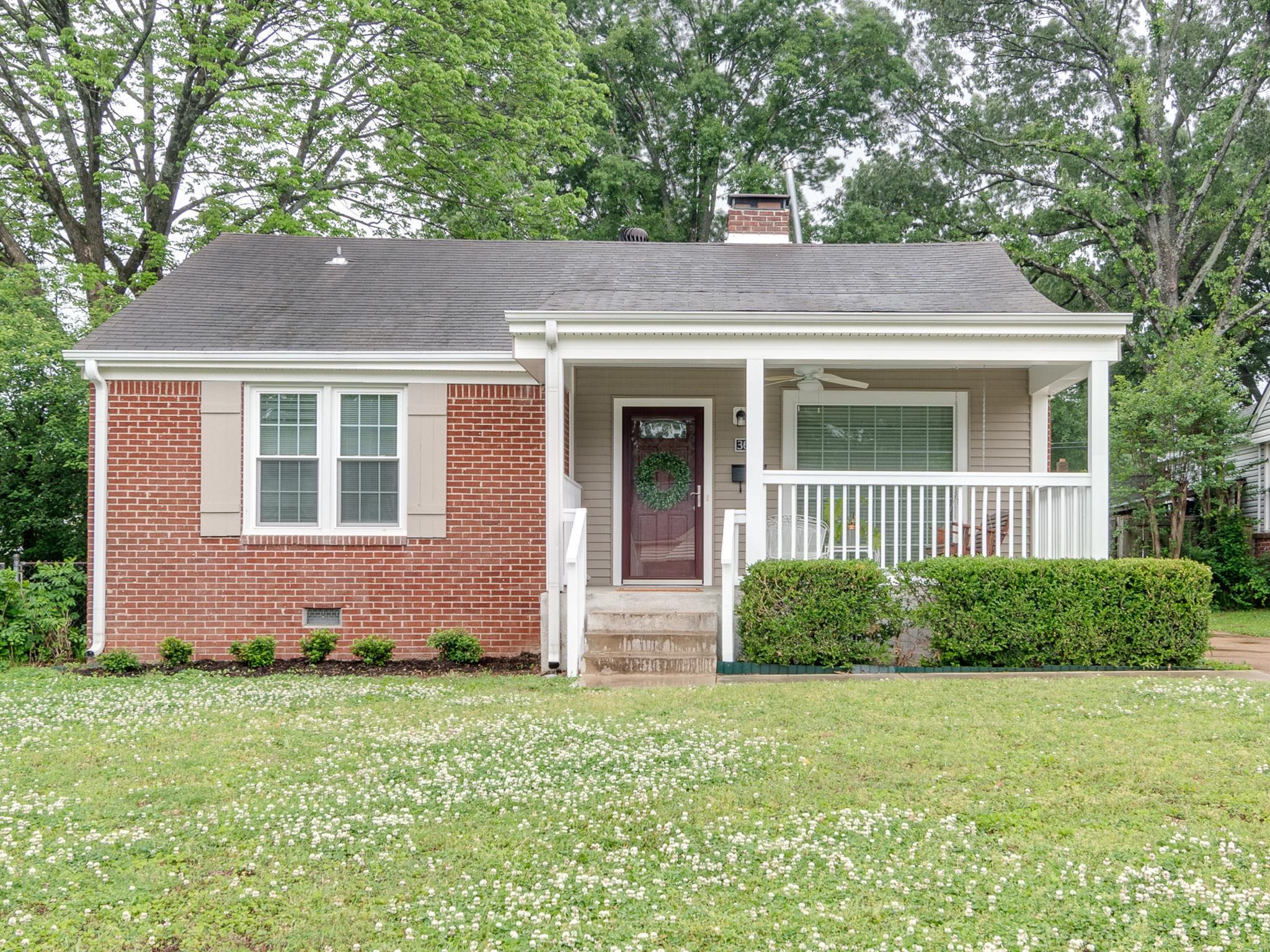Charleswood Ave, Memphis, TN 38122
