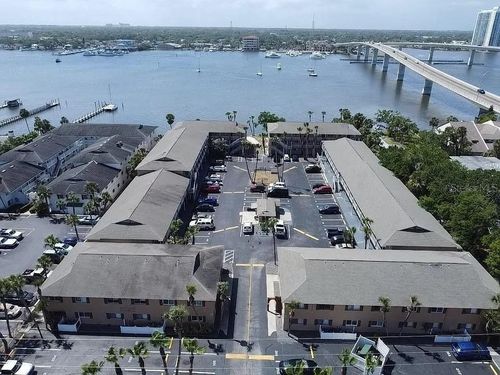 apt-104-411 N Halifax Ave, DAYTONA BEACH, FL, 32118-4063 | Card Image