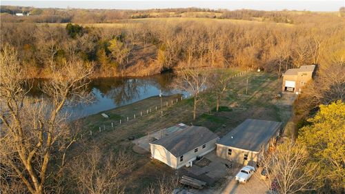 5783 Union Rd, Mc Louth, KS, 66054-4271 | Card Image