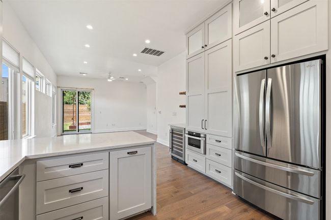 B - 4020 Valley View Rd, House other with 3 bedrooms, 3 bathrooms and 2 parking in Austin TX | Image 15