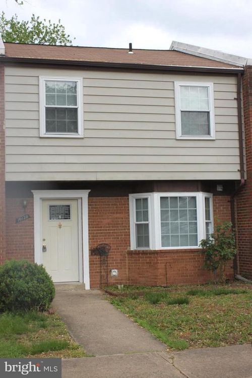 10130 Shiloh Ct, MANASSAS, VA, 20109-3522 | Card Image