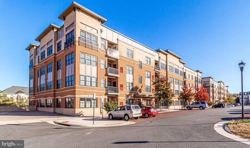 4-404-2905 Bleeker St, FAIRFAX, VA, 22031-1053 | Card Image
