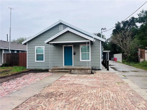 a-516 E 6th St, Alice, TX, 78332-4674 | Card Image