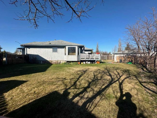 57 Sunrise Close, House detached with 5 bedrooms, 3 bathrooms and 3 parking in Blackfalds AB | Image 2