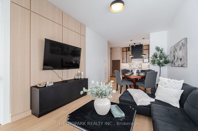 PH215 - 9000 Jane St, Condo with 2 bedrooms, 3 bathrooms and null parking in Concord ON | Image 18