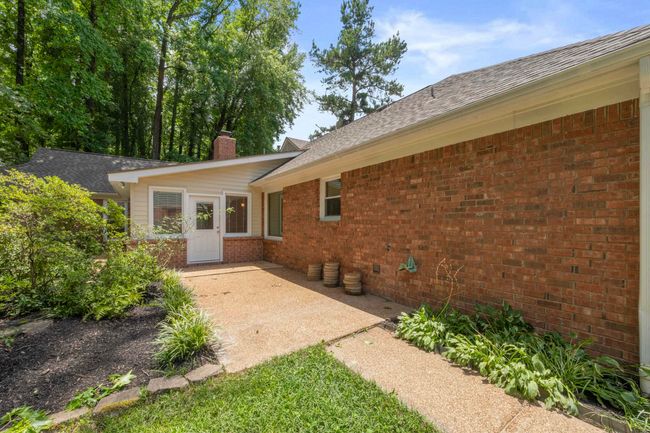 2046 Newfields Rd, House other with 4 bedrooms, 2 bathrooms and null parking in Germantown TN | Image 21