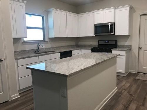 1305 Parker Dr, Princeton, TX, 75407-5759 | Card Image