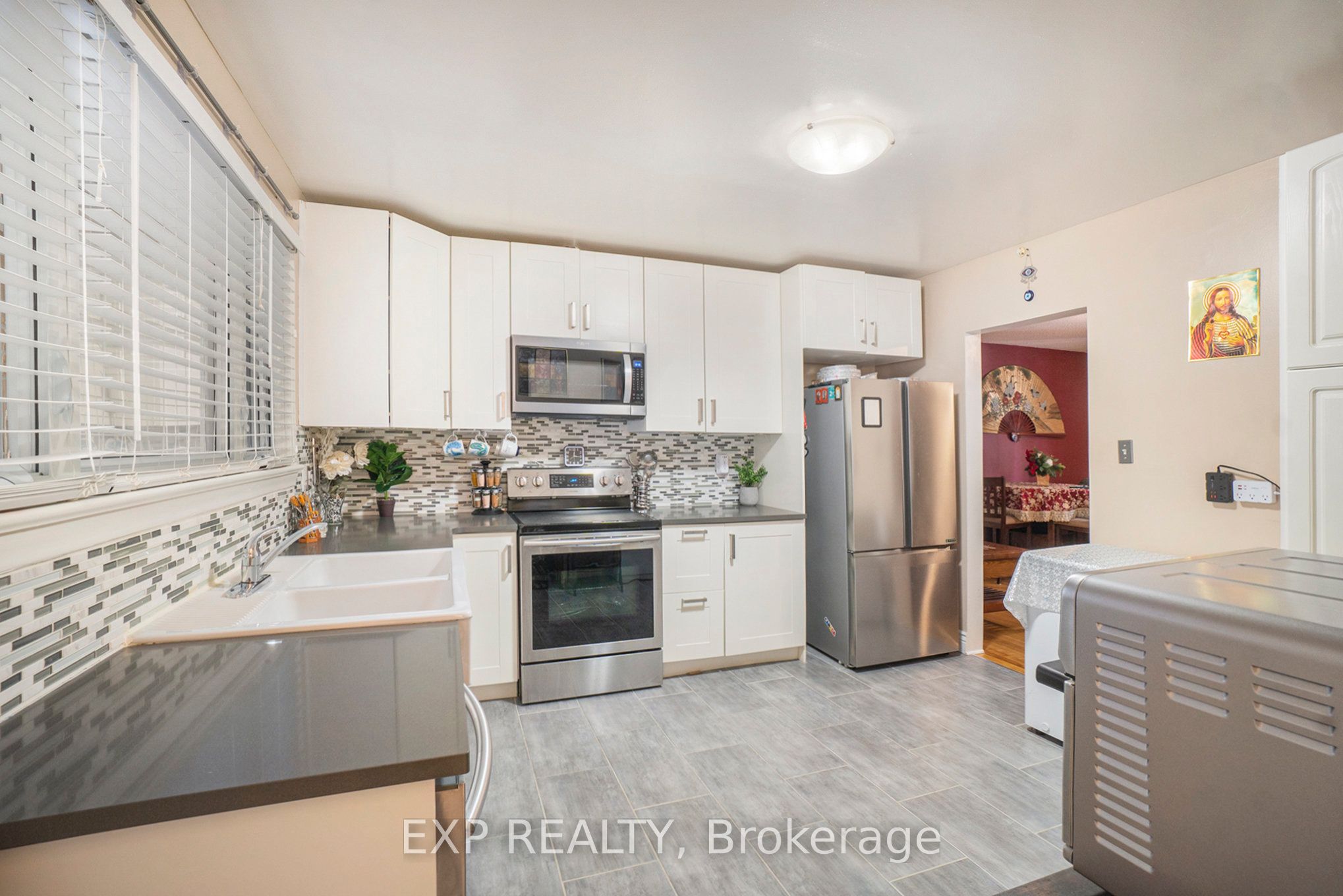 Residential in Elmvale Acres and Area 5