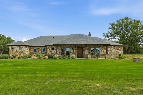 321 Arborview Dr, Weatherford, TX, 76088-1044 | Card Image