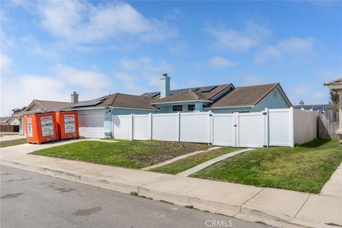 5095 Pacific Dunes Cir, Guadalupe, CA, 93434-1833 | Card Image