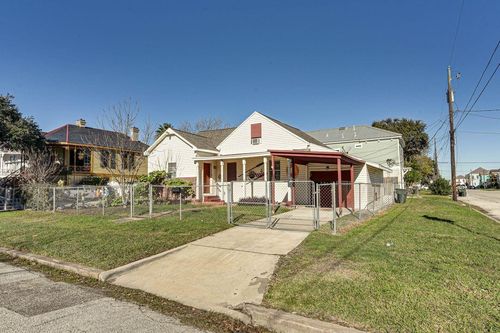 3802 Avenue M, Galveston, TX, 77550-3918 | Card Image