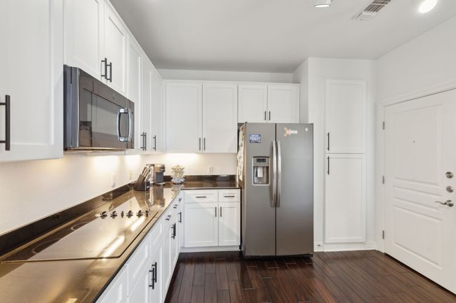 APT-1620 - 330 Las Colinas Blvd E, Condo with 3 bedrooms, 3 bathrooms and null parking in Irving TX | Image 9