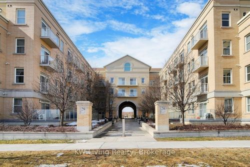 203-28 Prince Regent St, Markham, ON, L6C0V5 | Card Image