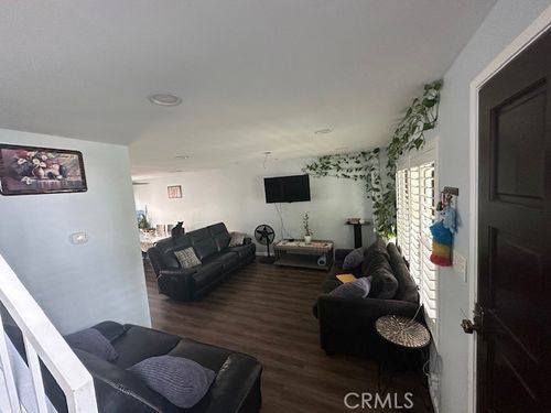 2-1119 Magnolia Ave, Long Beach, CA, 90802 | Card Image