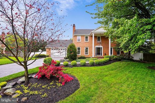 6 Crestview Ct, POTOMAC, MD, 20854-2627 | Card Image
