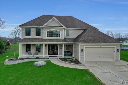 96 Caldwell Dr, West Seneca, NY, 14224-5010 | Card Image