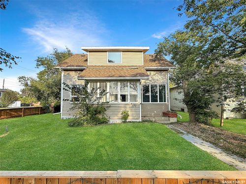 277 2nd Ave Ne, Swift Current, SK, S9H2C9 | Card Image