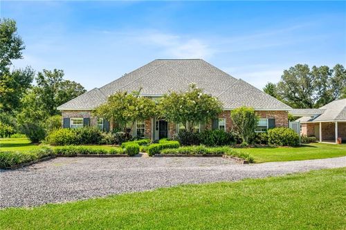 81253 Highway 1082, Bush, LA, 70431-2559 | Card Image