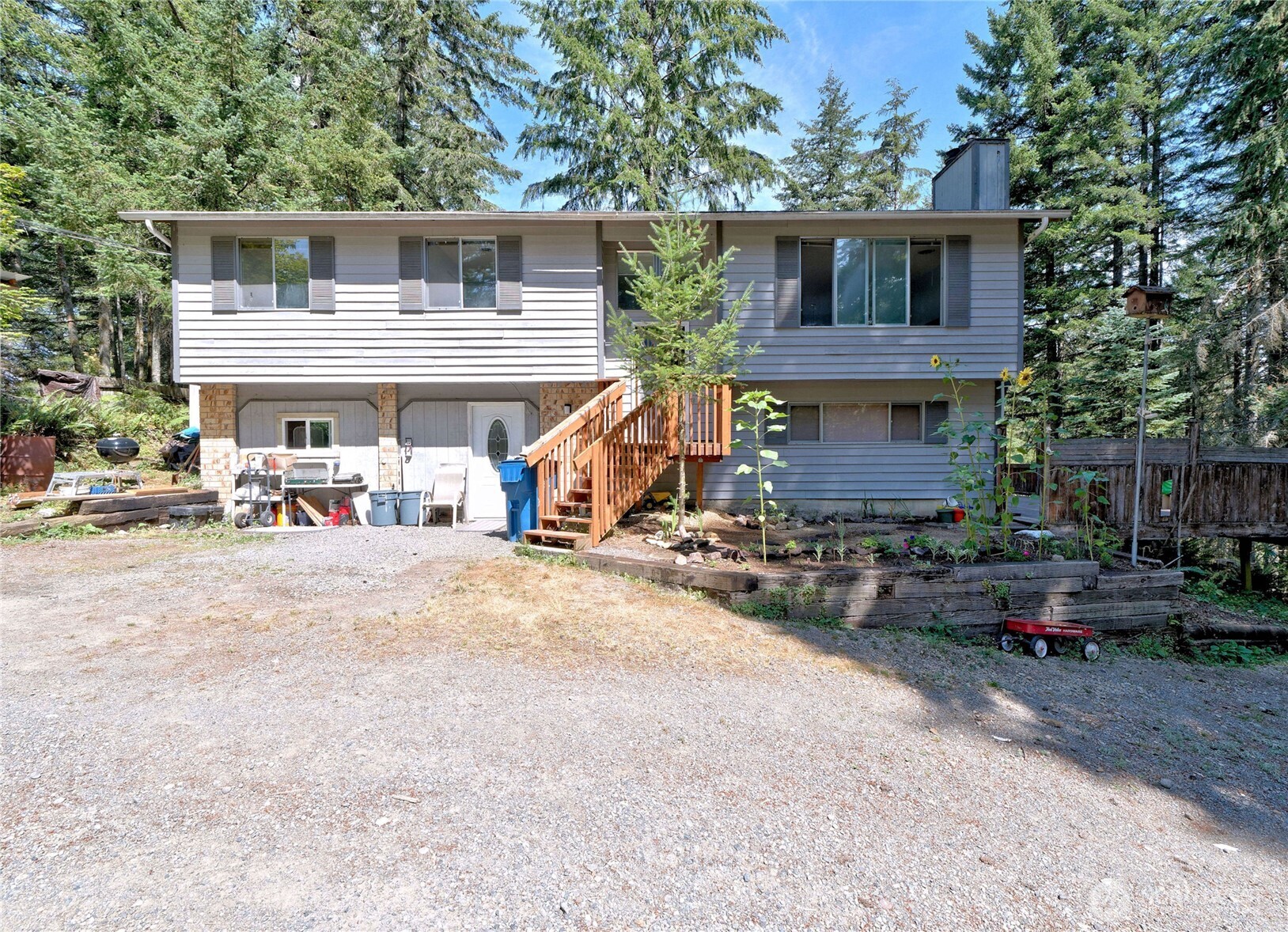 Residential Lease in North Bend
