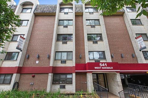 218-541 W Oakdale Ave, Chicago, IL, 60657-5747 | Card Image