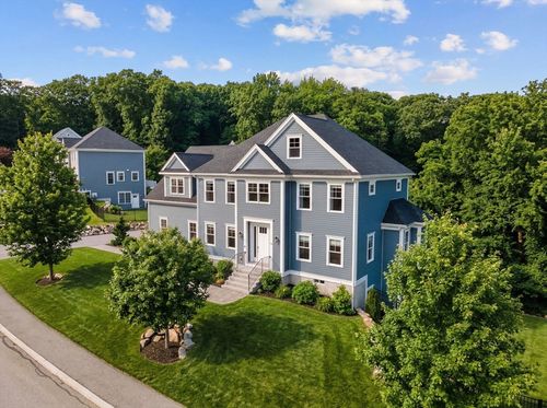 37 Boivin Dr, Marlborough, MA, 01752-3310 | Card Image