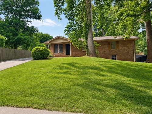 2401 Dawn Ct, decatur, GA, 30032-6342 | Card Image