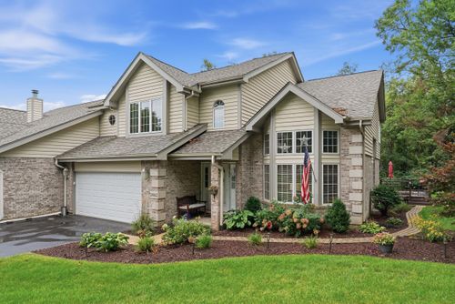 1442 Carriage Oaks Ct, Dyer, IN, 46311 | Card Image