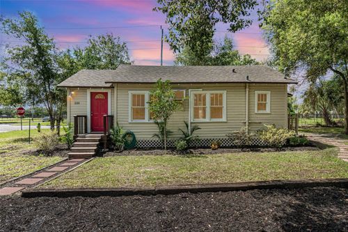 220 Avocado Ave, Sanford, FL, 32771-1074 | Card Image