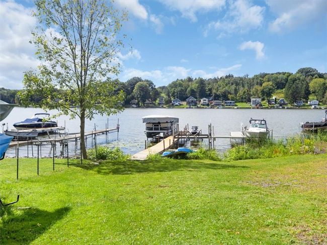 Dock for the use of Eagle Rd homeowners | Image 12
