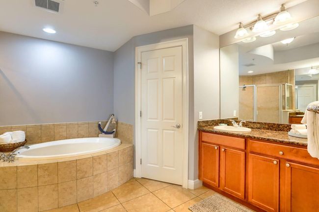 APT-304 - 600 Bayway Blvd, Condo with 3 bedrooms, 3 bathrooms and null parking in Clearwater FL | Image 17