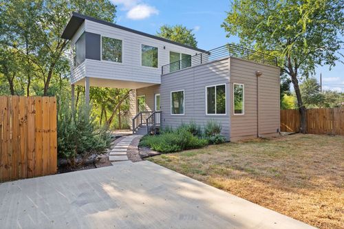 2-403 Middle Ln, Austin, TX, 78753-5143 | Card Image