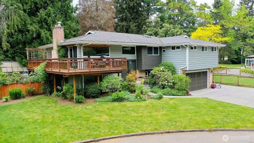 18415 60th Place Ne, Kenmore, WA, 98028 | Card Image