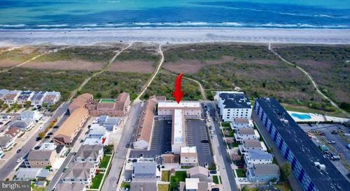 323 44th St S, BRIGANTINE, NJ, 08203-1400 | Card Image