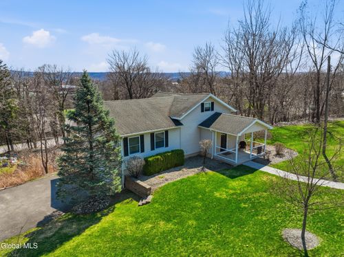 39 Boght Rd, Watervliet, NY, 12189-1610 | Card Image